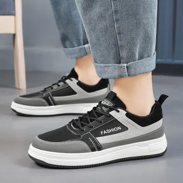 WILD STRIDE CASUAL SHOES